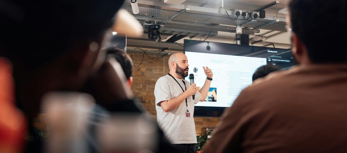 speaker-event-(1).jpg speaker-event-(1).jpg